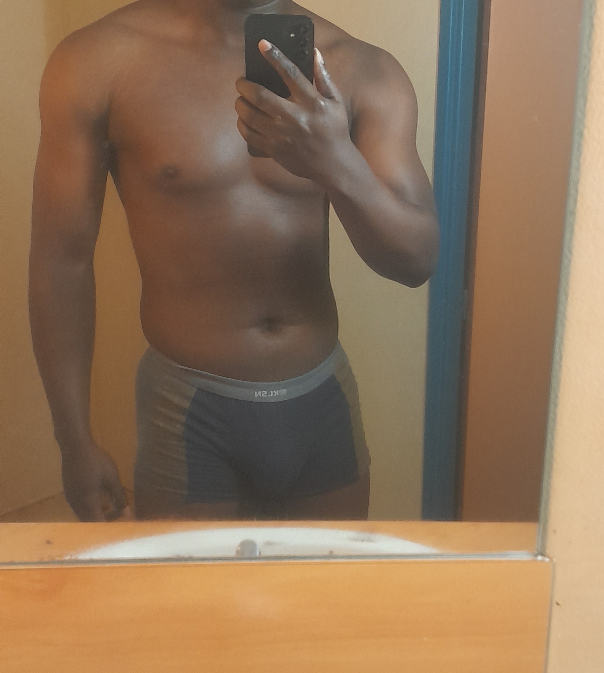 Iliam - Aesch (Neftenbach) - Zurich | Speed Dating