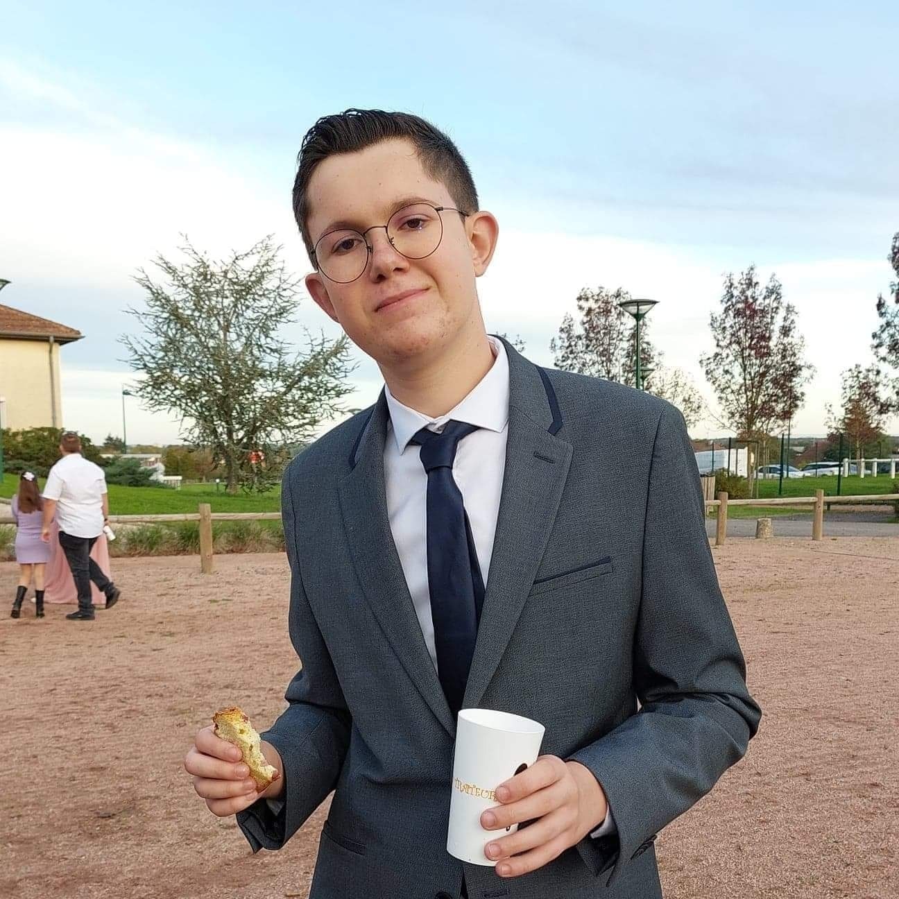 Warrick - Camischolas - Grisons | Speed Dating